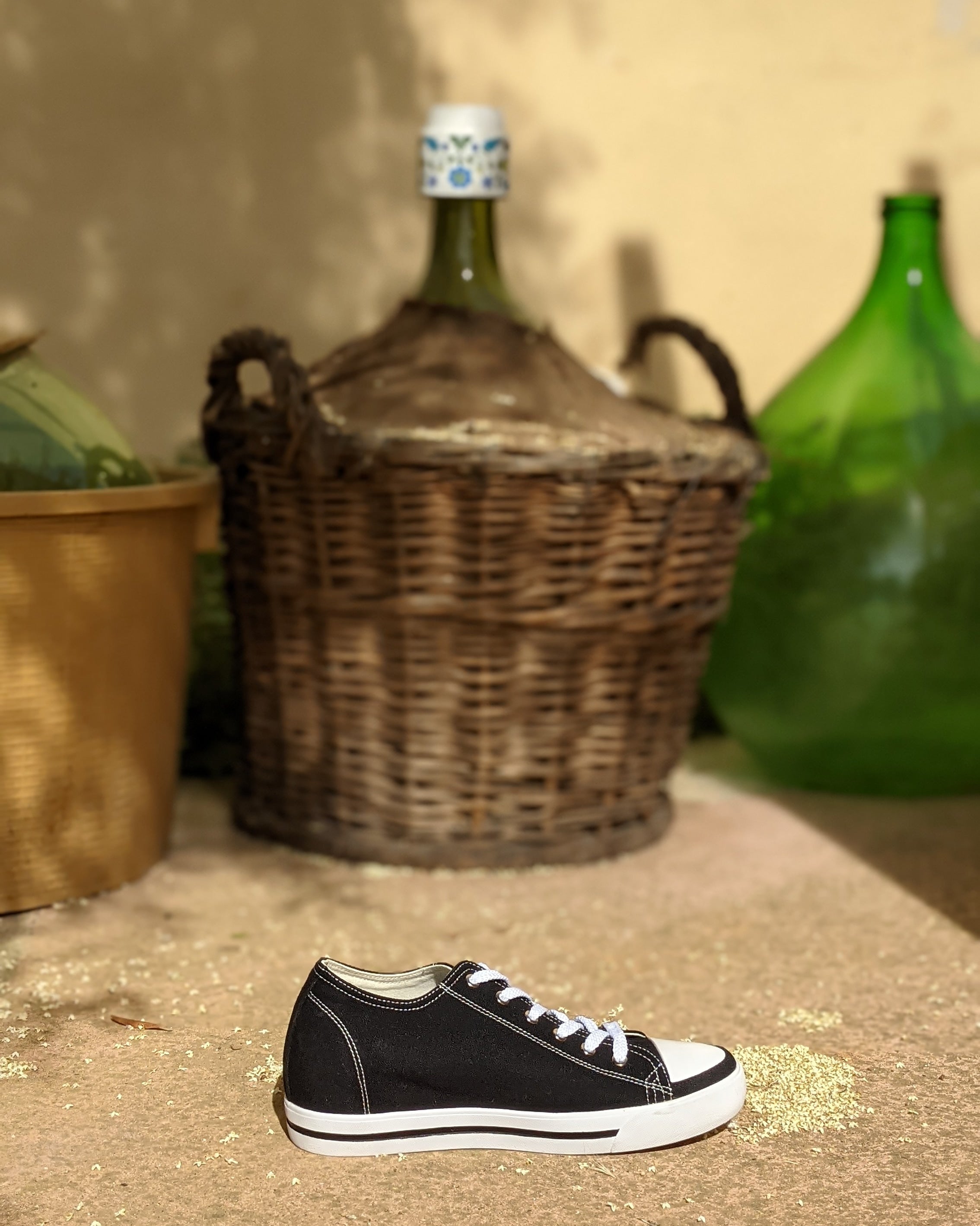 La sneaker rialzata nera